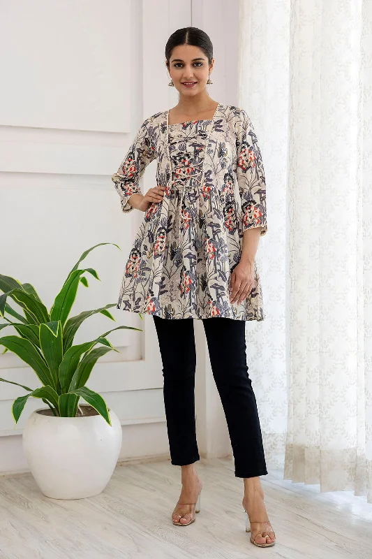 Weekend Deals You Can't Resist Women Off-White Printed V-Neck Peplum Tunic