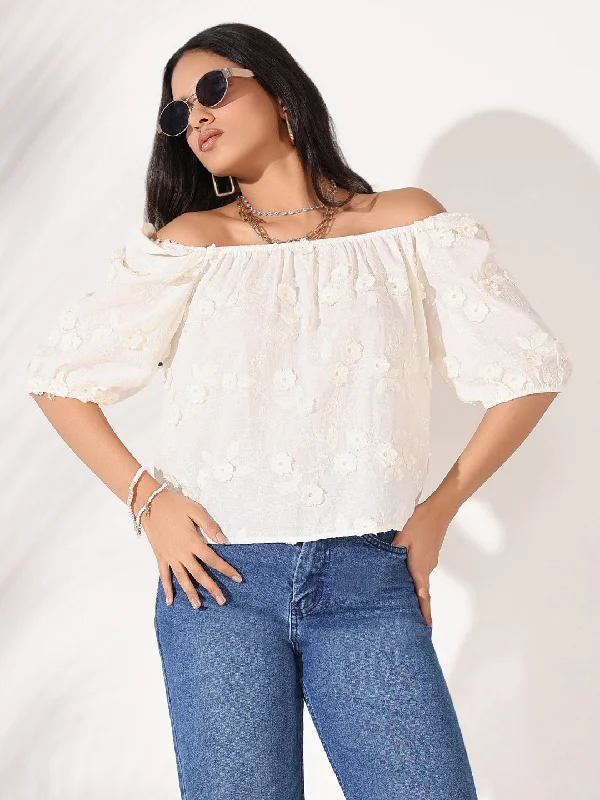 Hot Buy Women Cream Floral Top