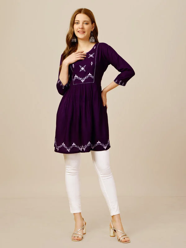 Weekend Wonders Await! Womens Embroidered A-Line Purple Tunic