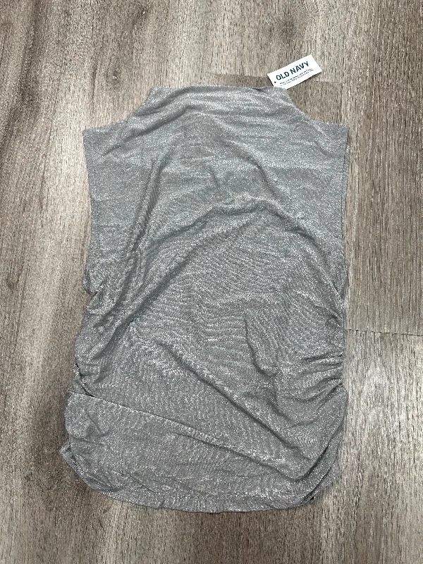 Weekend Bargains to Sizzle Top Sleeveless By Old Navy In Silver, Size: Xlp