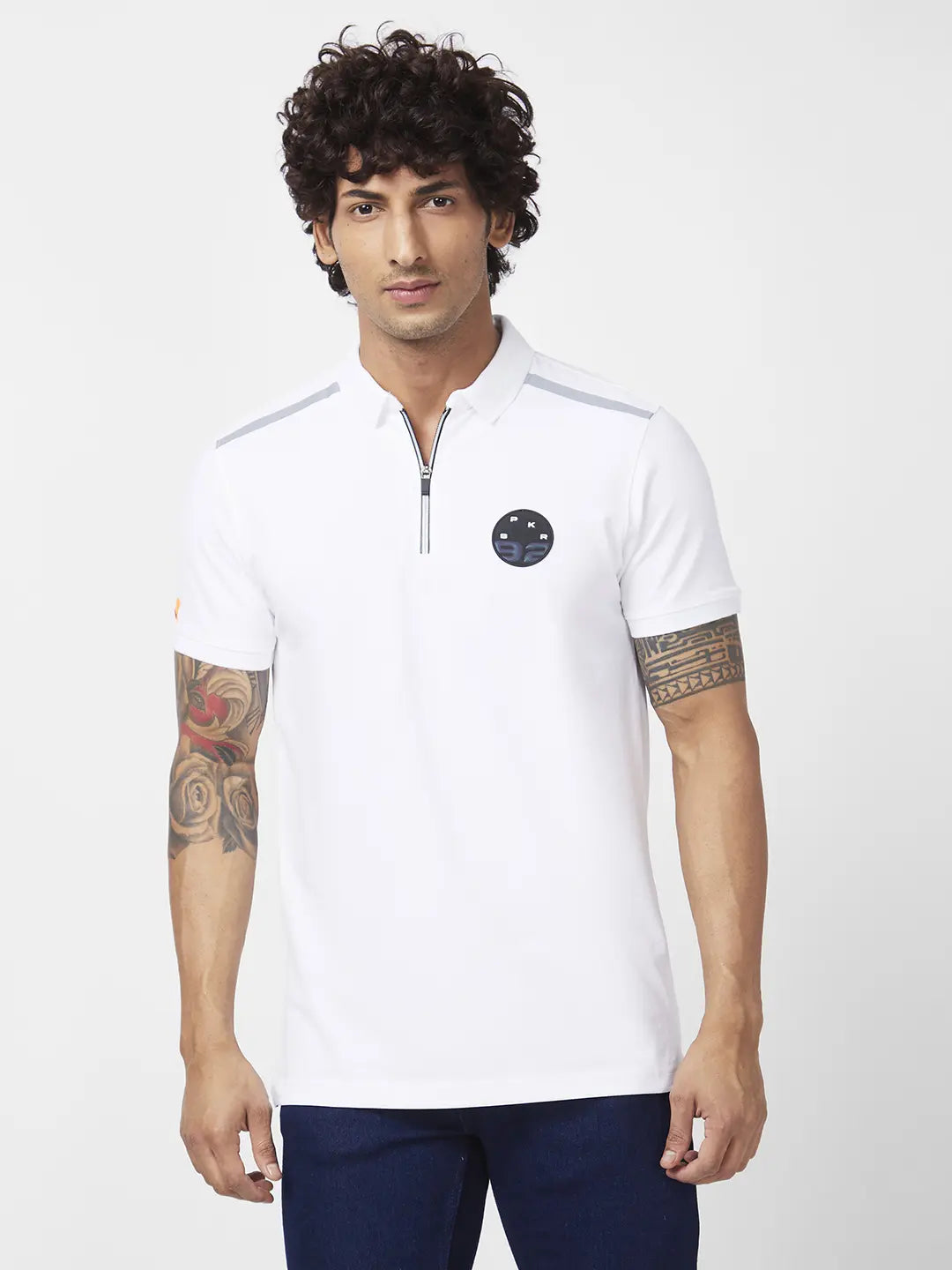 Spykar Men White Blended Slim Fit Half Sleeve Polo Neck Plain Tshirt