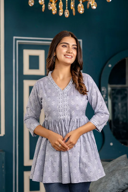 Weekend Deals That Sizzle Women Blue Printed Peplum Tunic