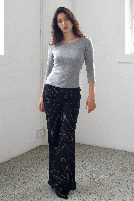 Weekend Bargains to Indulge In SCG MADE | Clara 90s Basic 3/4 Sleeve Top