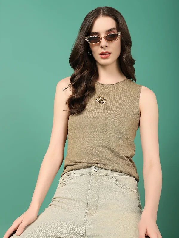 Weekend Discounts to Delight Women Olive Solid Top