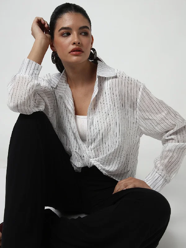Online Exclusive Women White Striped Shirt Style Crop Top