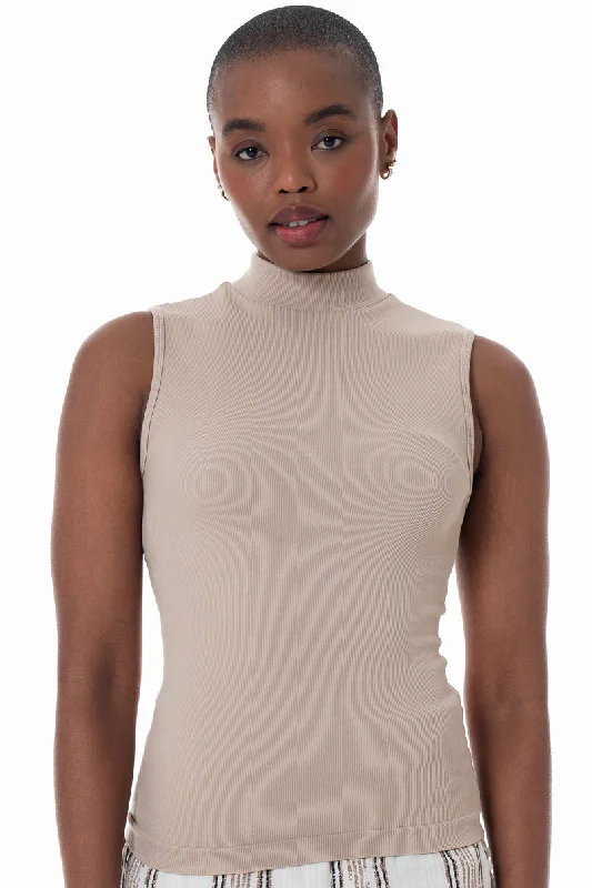 Weekend Specials to Enjoy Hi-Neck Seamless Top _ 152294 _ Stone