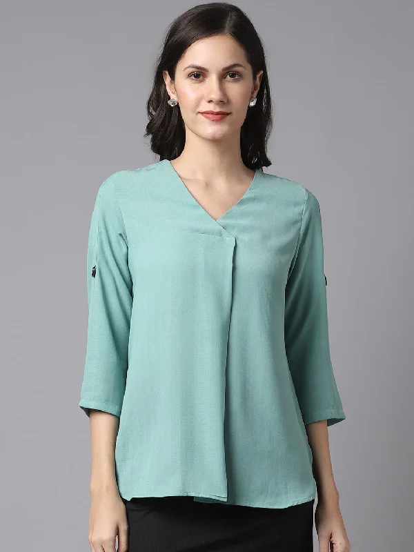 Weekend Deals That Thrill Women's Casual  Light Green Solid V neck Tunic