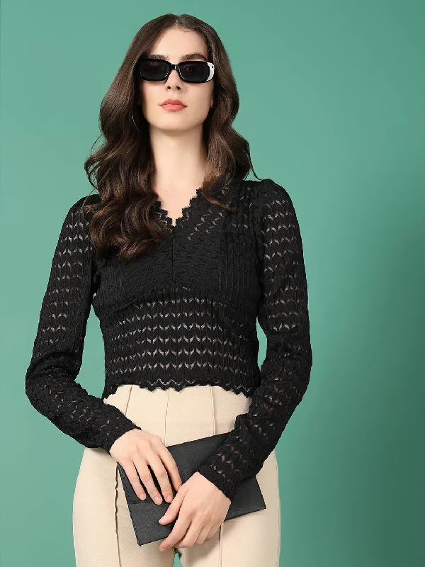 Closeout Deal Women Black Solid Top