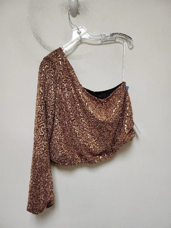Take Action Top Sleeveless By Express In Gold, Size: L