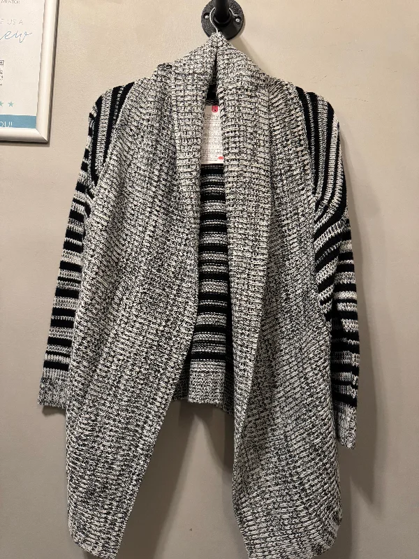 Value Pack Sweater Cardigan By Lumiere In Black & White, Size: S