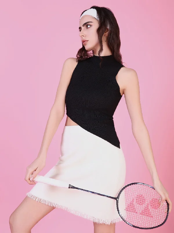 Weekend Savings Galore Women Black Solid Fitted Top
