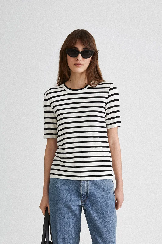 Hurry In JERSEY TOP - CHAMBERS WHITE STRIPED