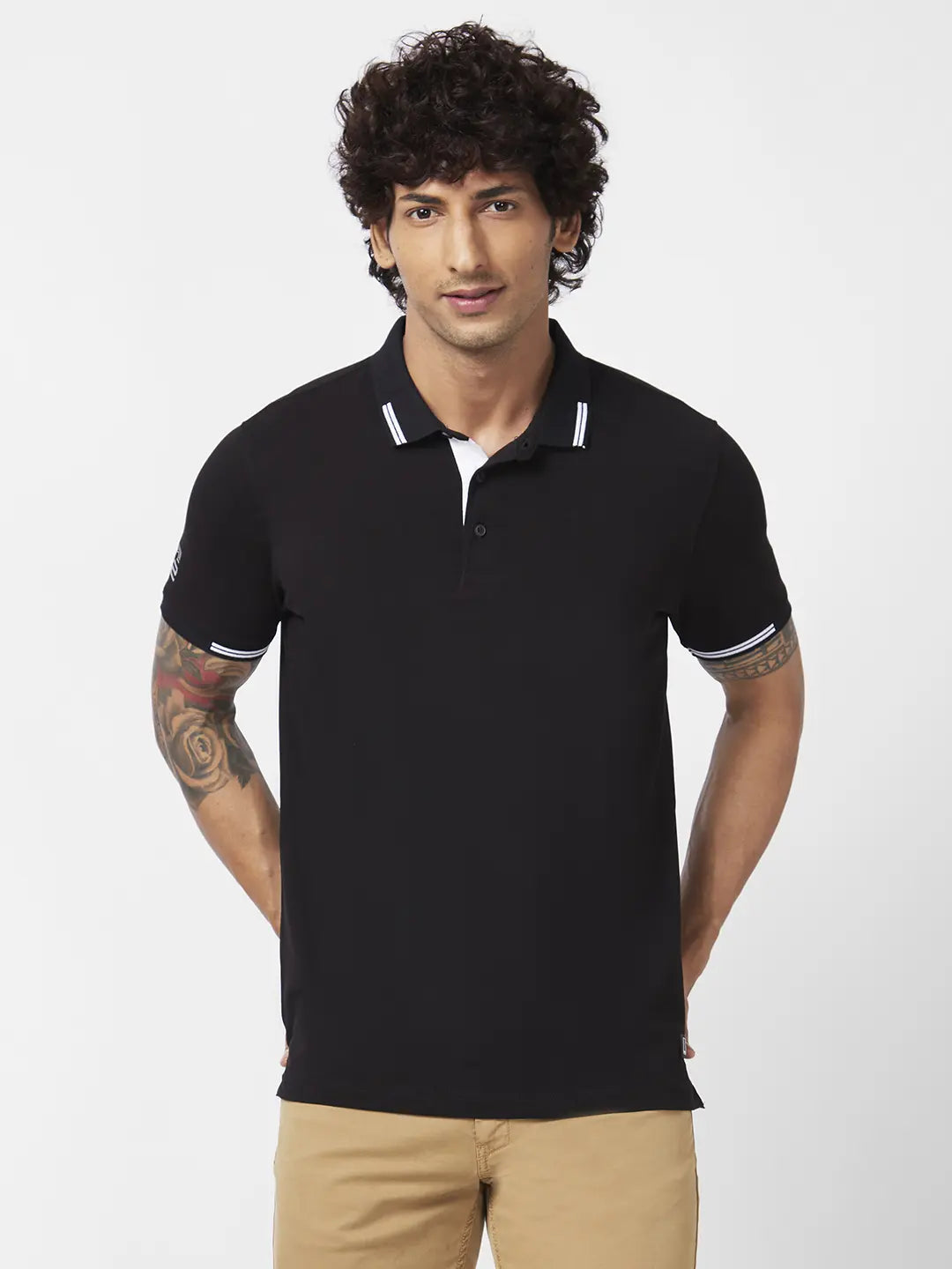 Spykar Men Black Blended Slim Fit Half Sleeve Polo Neck Plain Tshirt