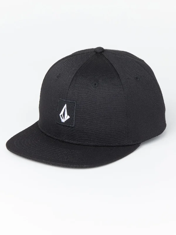 V Square Snapback - Black